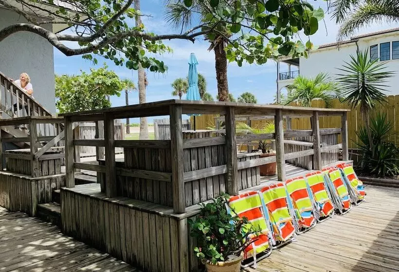 ホテル Sabal Palms Inn