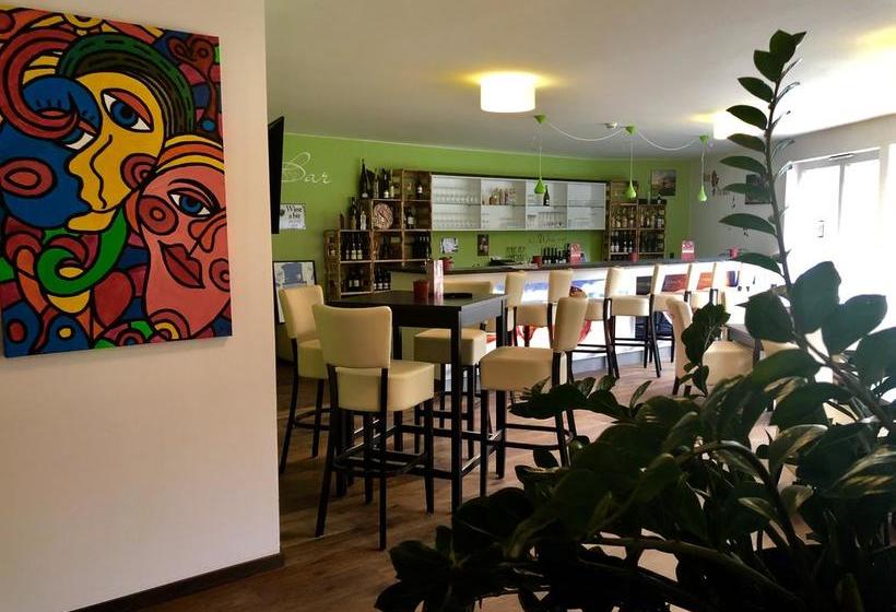 فندق Schroeders Wein Style