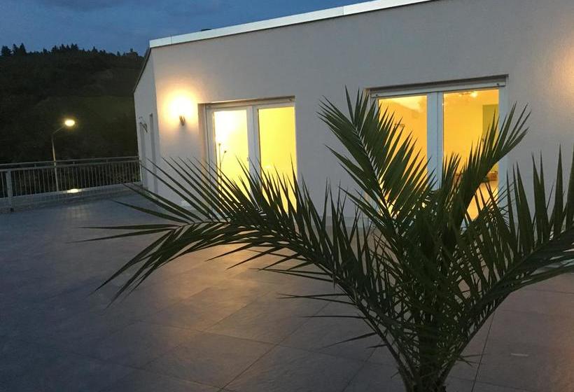 فندق Schroeders Wein Style