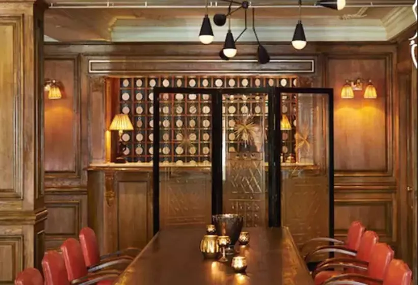 Hotelli The Marlton