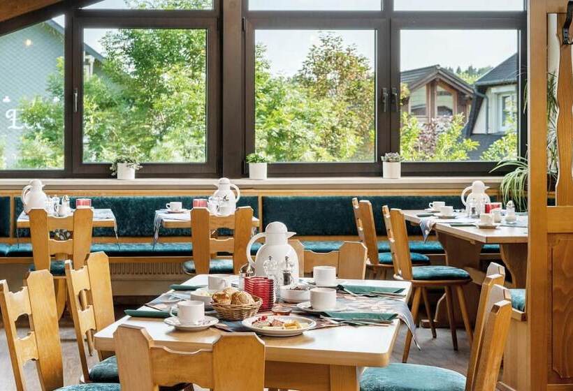 ホテル Thüringenschanze