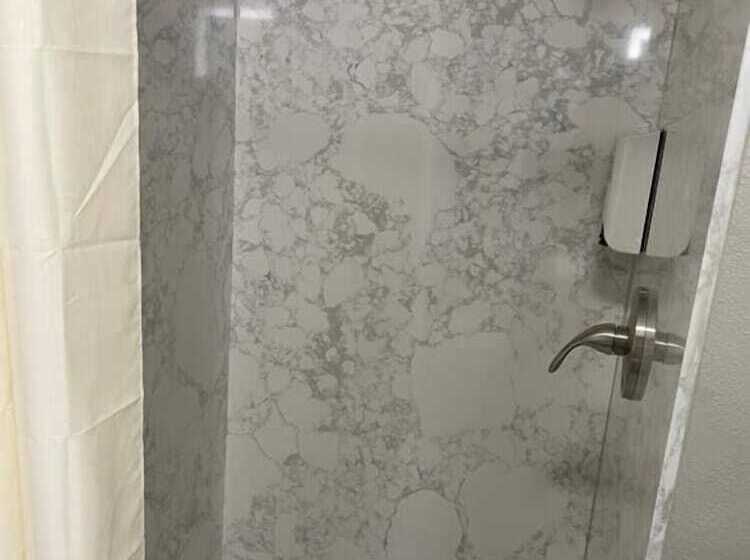 فندق Villa Court Inn Oroville