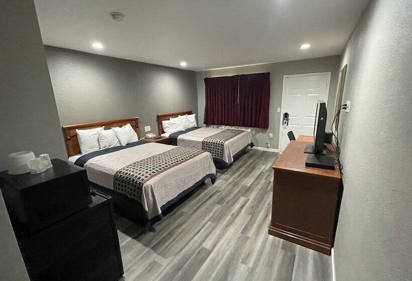 فندق Villa Court Inn Oroville