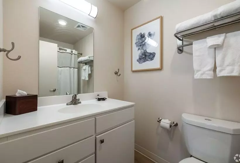 هتل Waterwalk Extended Stay By Wyndham Wichita