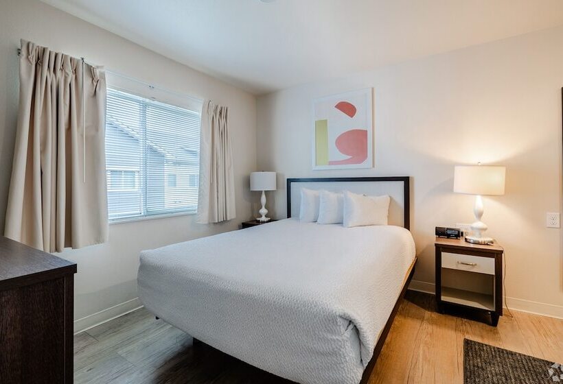 هتل Waterwalk Extended Stay By Wyndham Wichita