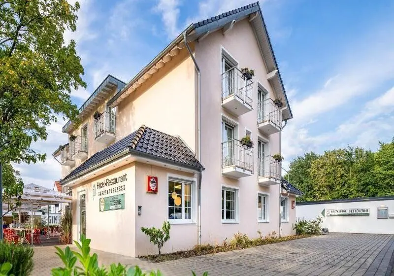 Kristallhotel Fettehenne