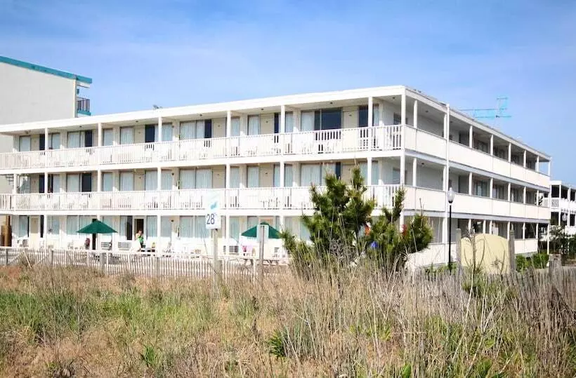 Seabonay Oceanfront Motel