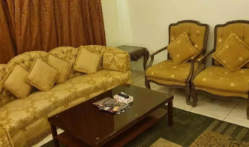 أجنحة النرجس أبها