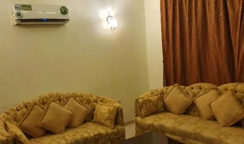 أجنحة النرجس أبها