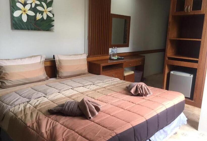 فندق صغير Praew Guesthouse