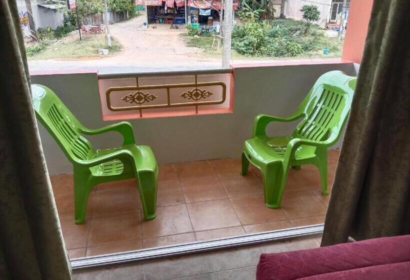 فندق صغير Praew Guesthouse