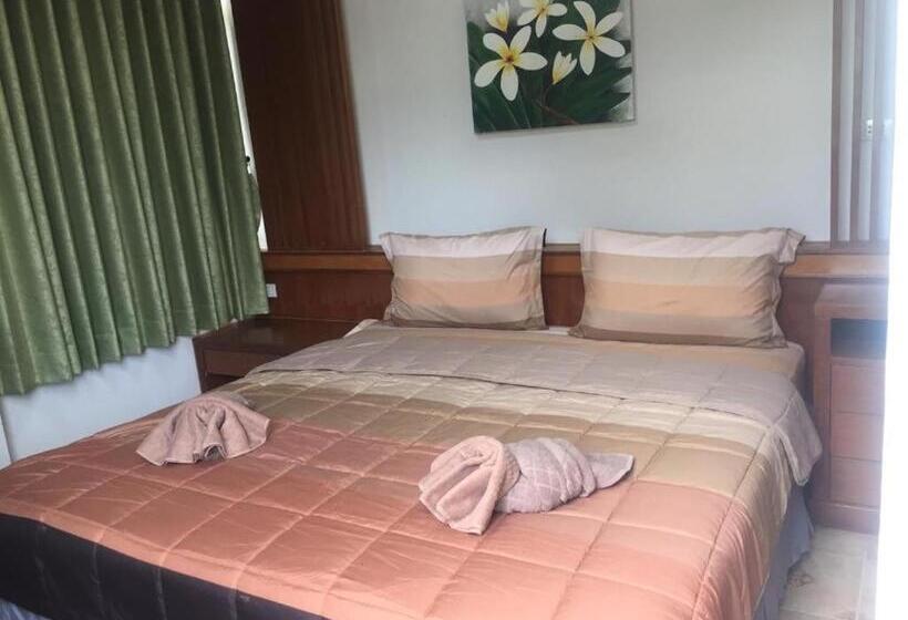 فندق صغير Praew Guesthouse