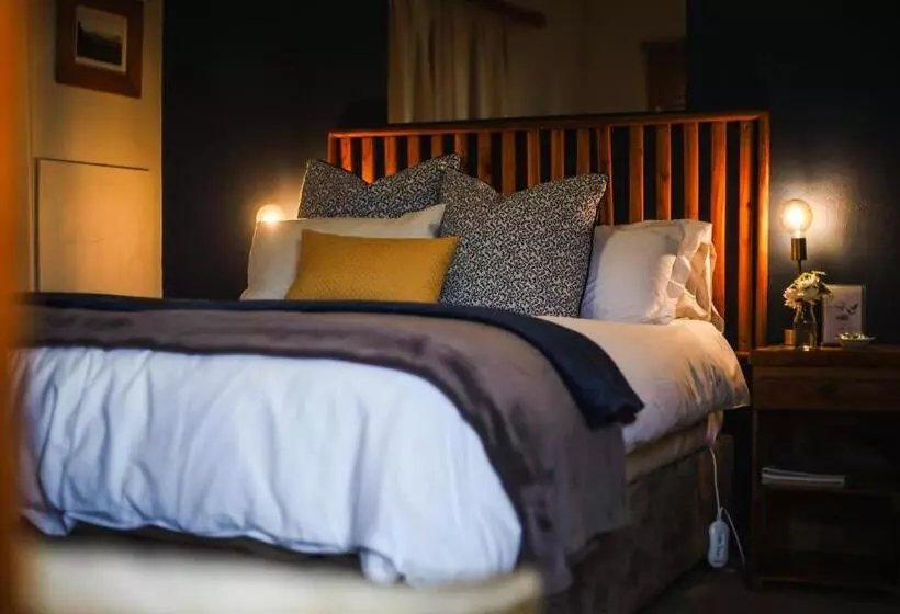 Aamiaismajoitus (B&B) Fraaiuitsig