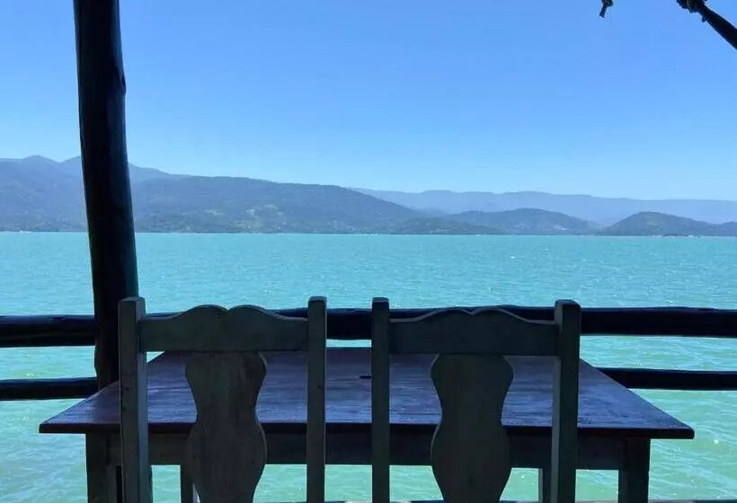 Aamiaismajoitus (B&B) Recanto Da Lalaia