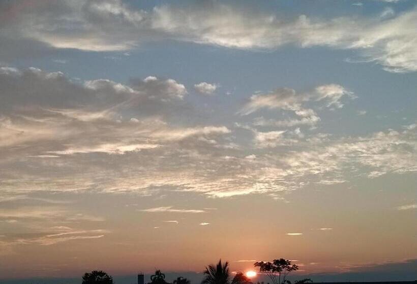 Hotel As Las Acacias Nueva Loja