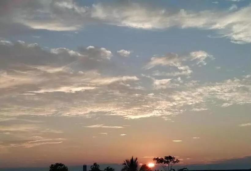 Hotelli As Las Acacias Nueva Loja