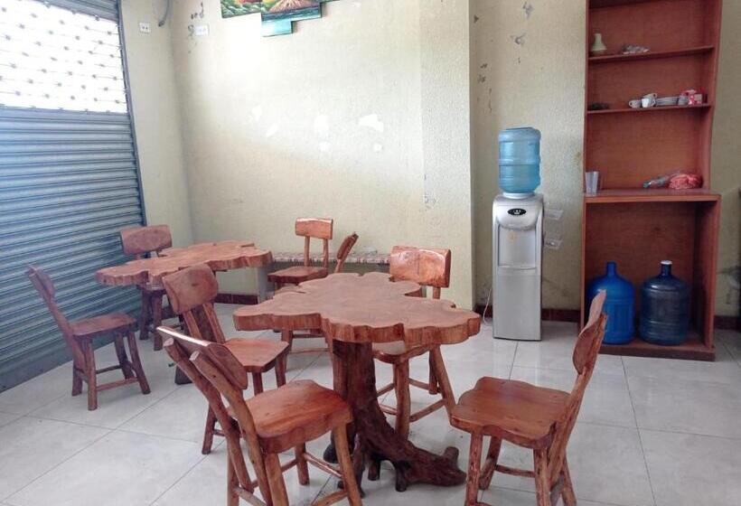 Hotel As Las Acacias Nueva Loja