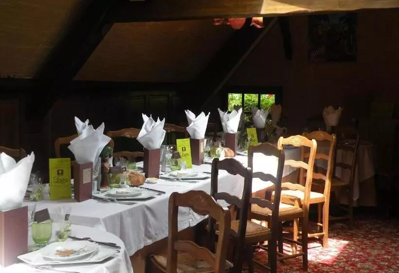 Hotelli Auberge Du Val Au Cesne