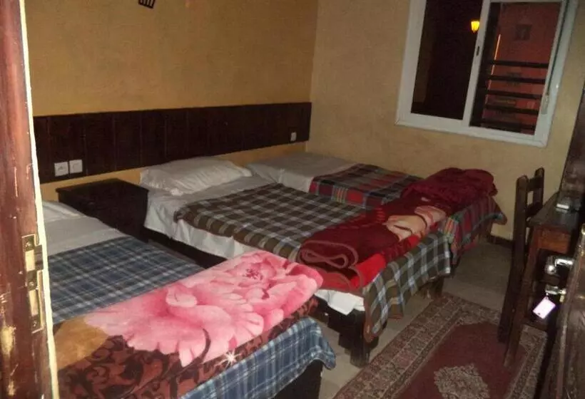 ホテル Des Voyageur