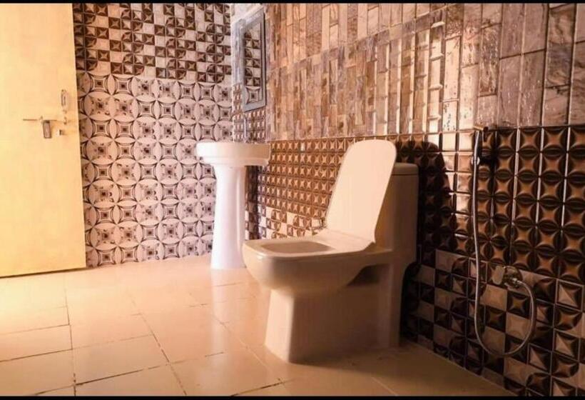 ホテル Desert Golden Eagle Camp