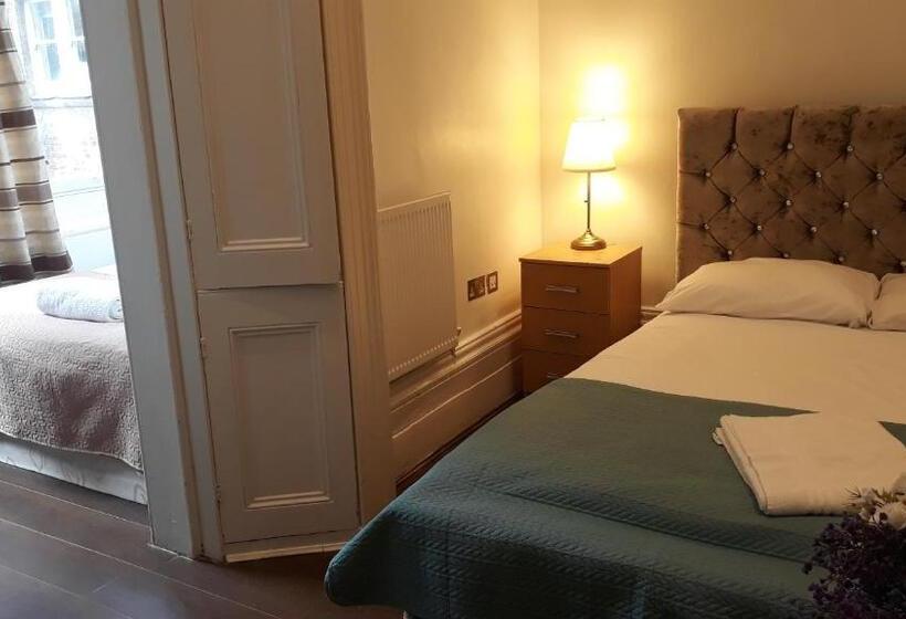 בית מלון כפרי King Garden