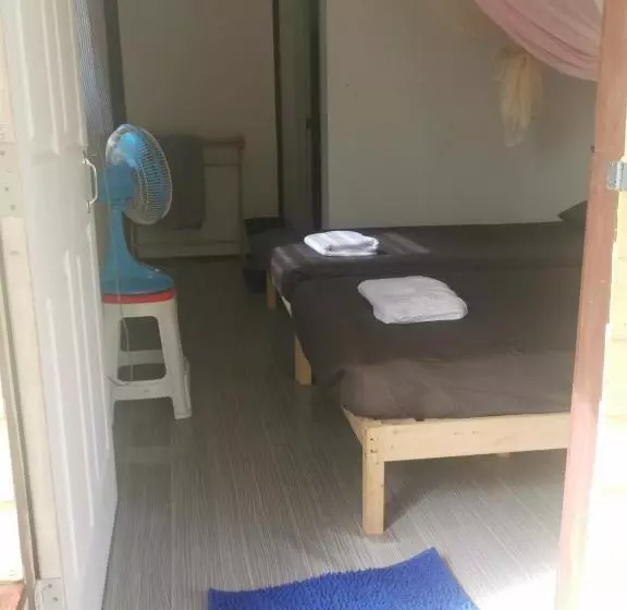 Hotelli Neverland Beach Village Bungalows