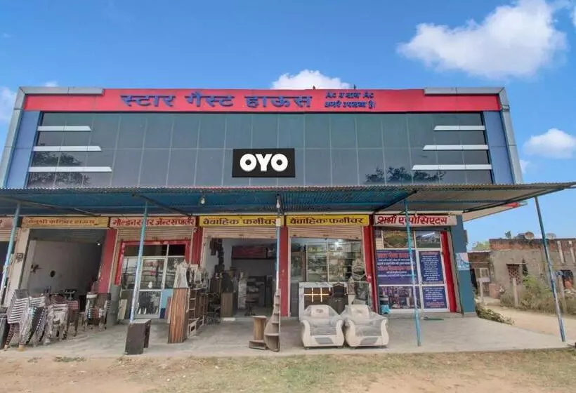 Hotelli Oyo Star Inn Guest House