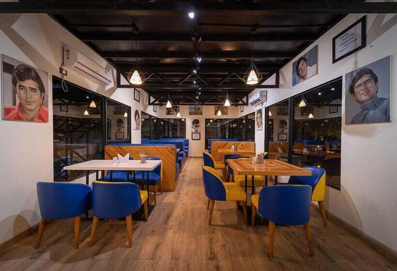 Отель Saachi Villagio Resort