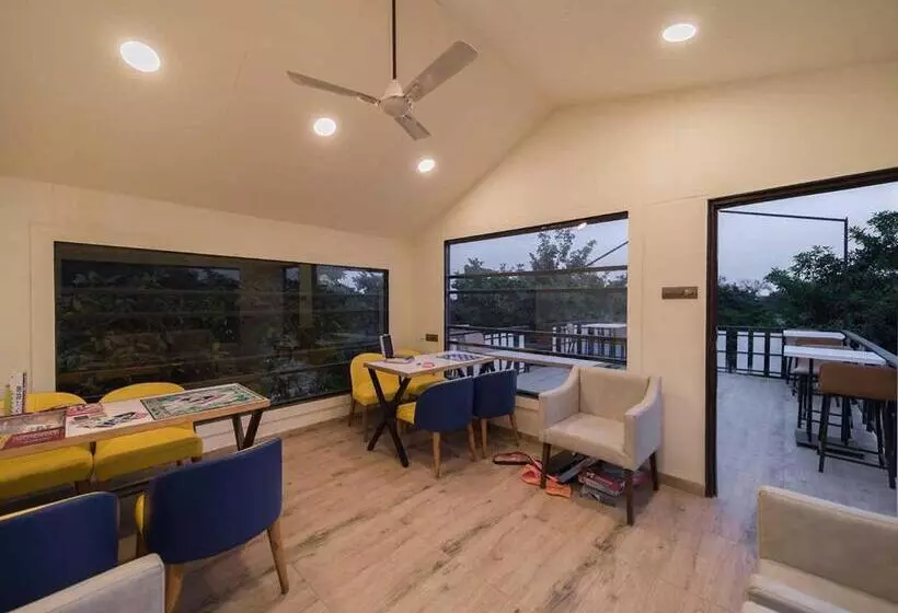 Hotelli Saachi Villagio Resort