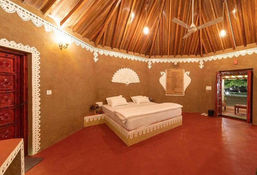 Отель Saachi Villagio Resort