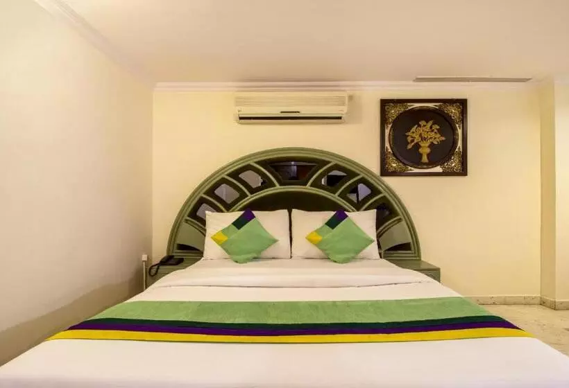 Hotelli Treebo Seven Olives Hal