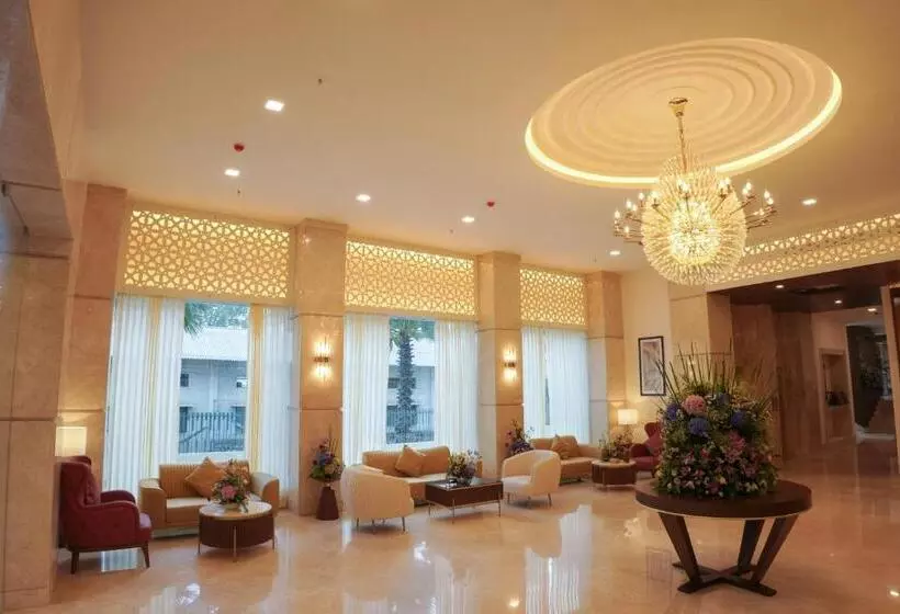 Hotel Turmeric