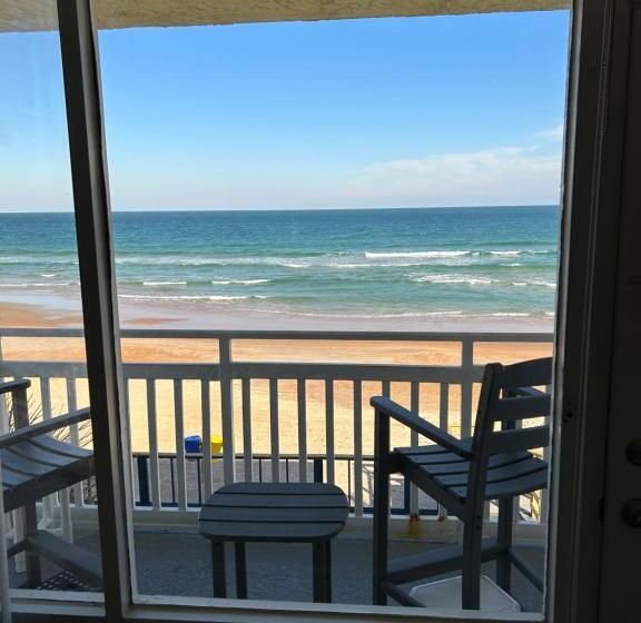 Ob Oceanfront Studio   Closest To The Beach