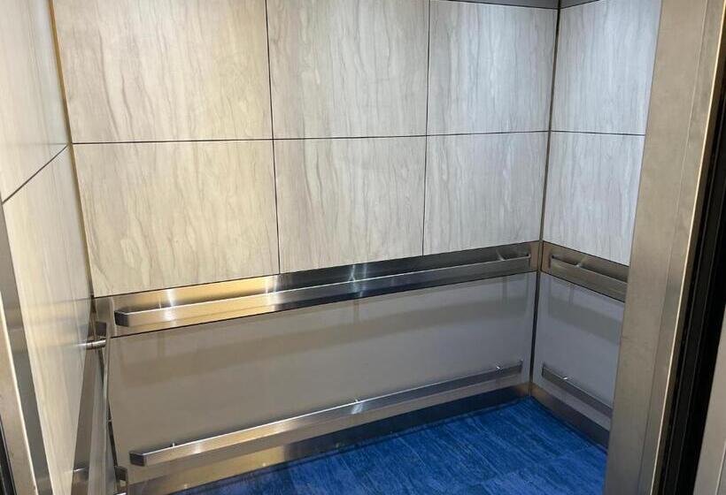 Ob Oceanfront Studio   Closest To The Beach