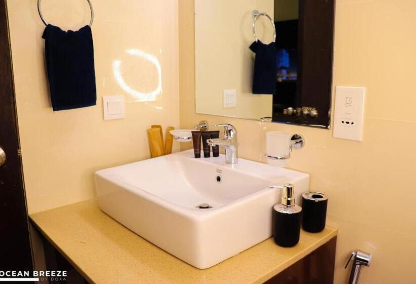 Ocean Breeze By Doxa