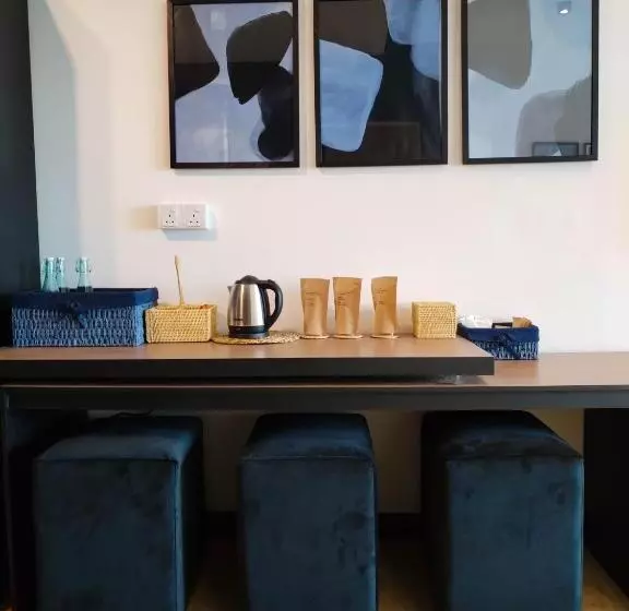 Ocean Breeze By Doxa