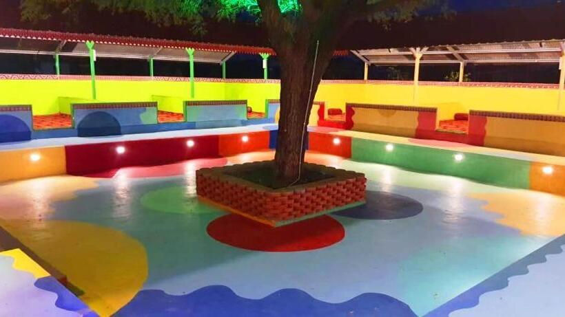 Resort Radhakunj Agrotourism Stays