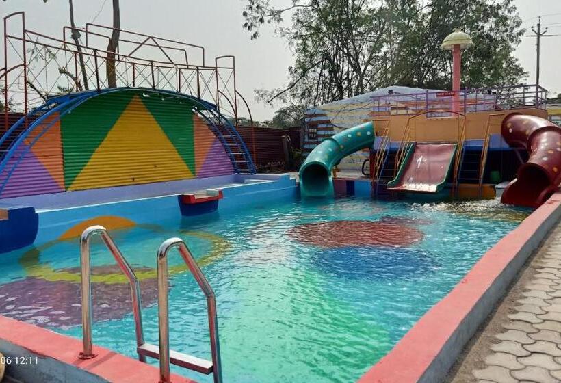 Resort Radhakunj Agrotourism Stays
