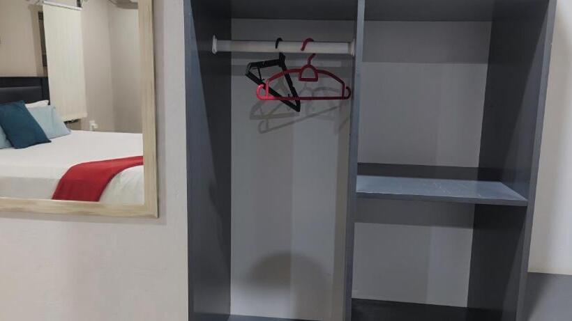 Royal/hilton Bed & Breakfast