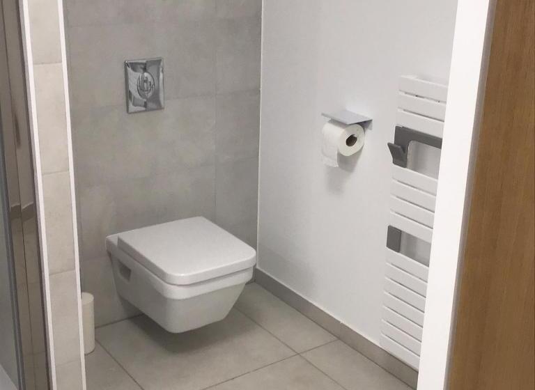 Bed and Breakfast Suite Avec 2 Chambres D Hôtes Pour 1 à 4 Personnes Avec Terrasse, Vue Mer, Parking Privé, Proche Por