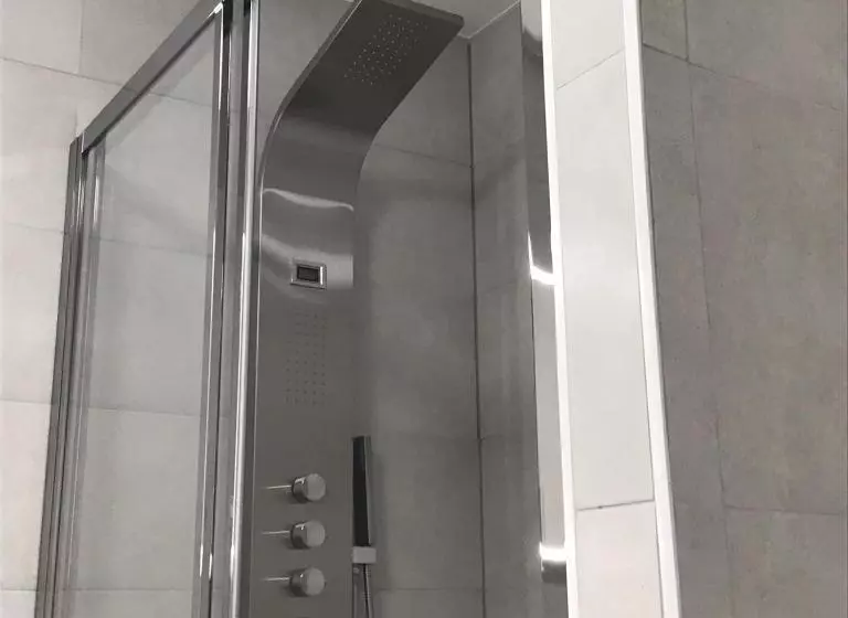 ベッドアンドブレックファースト Suite Avec 2 Chambres D Hôtes Pour 1 à 4 Personnes Avec Terrasse, Vue Mer, Parking Privé, Proche Por