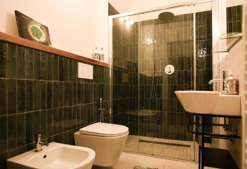 تختخواب و صبحانه Merli S Nest