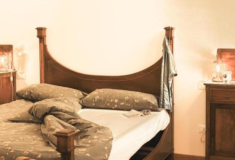 تختخواب و صبحانه Merli S Nest