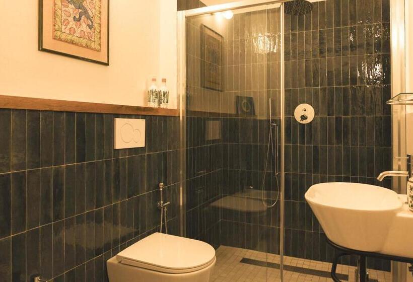 تختخواب و صبحانه Merli S Nest