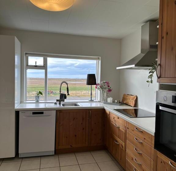 تختخواب و صبحانه Selið Farm Stay Guesthouse