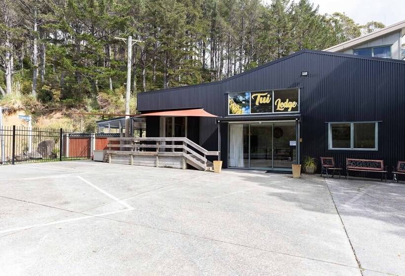 민박 Tui Lodge Oakura