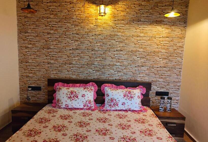 Bed and Breakfast Whitemist By Shellters