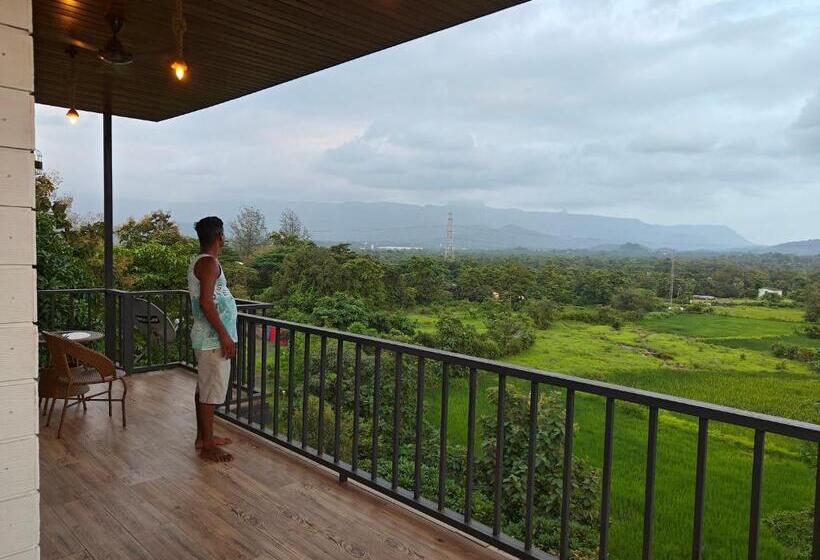 Bed and Breakfast Whitemist By Shellters