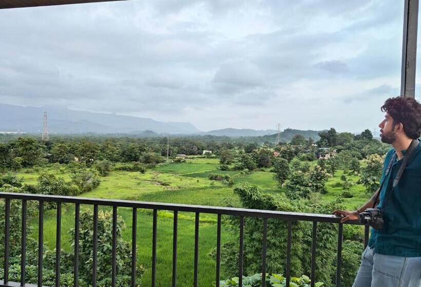 Bed and Breakfast Whitemist By Shellters