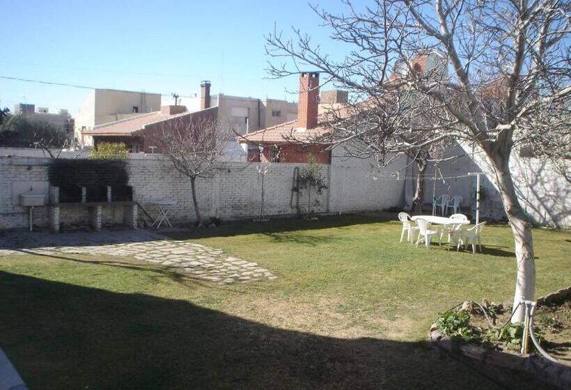Complejo Turístico Hostal Madryn